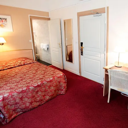 Ammi Lafayette Hotel 3*
