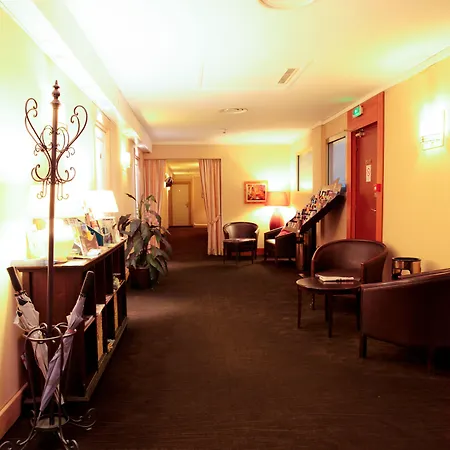 Отель Ammi Lafayette Ницца